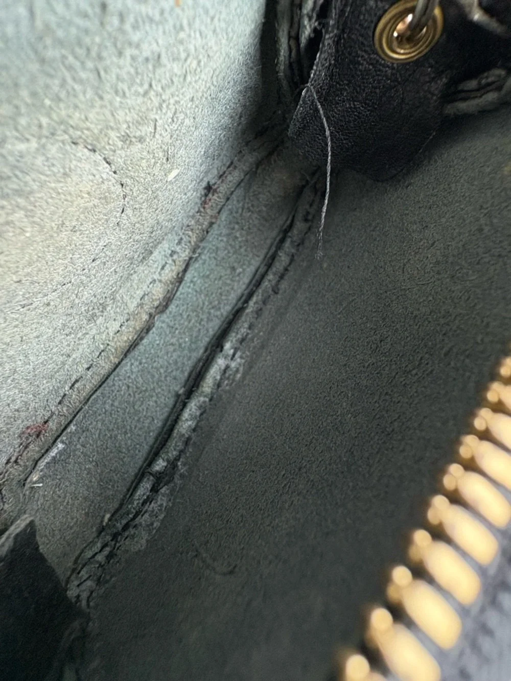 Dooney & Bourke awl black leather Key Caddy Chain Coin Purse zip wallet - Picture 13 of 15